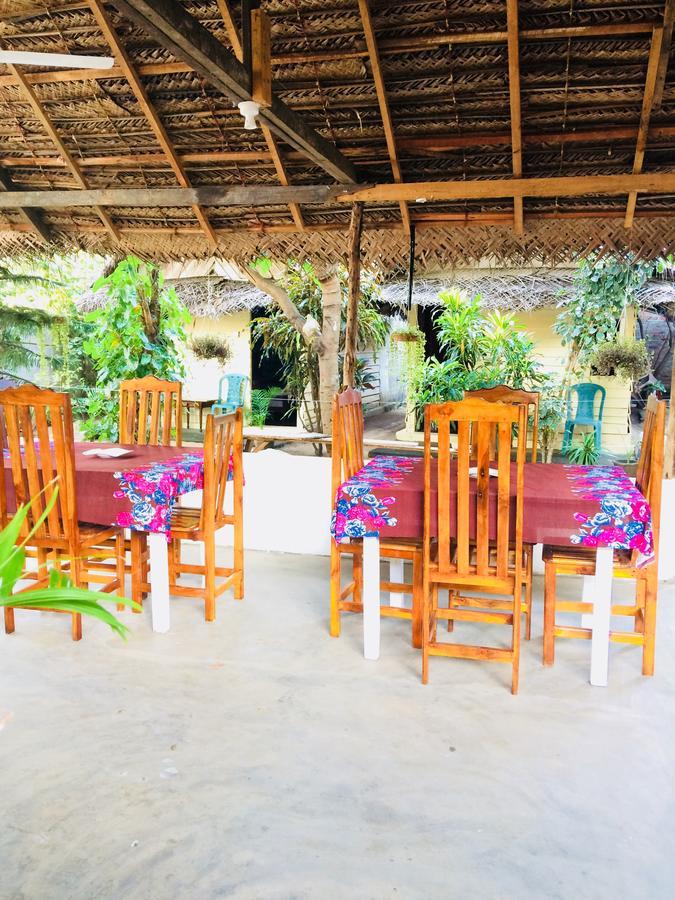 Tropicana Home Stay Arugam Bay Kültér fotó
