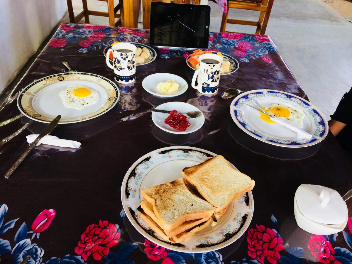 Tropicana Home Stay Arugam Bay Kültér fotó